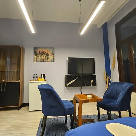 מלון דירות Jirhouse Sarikoesk *